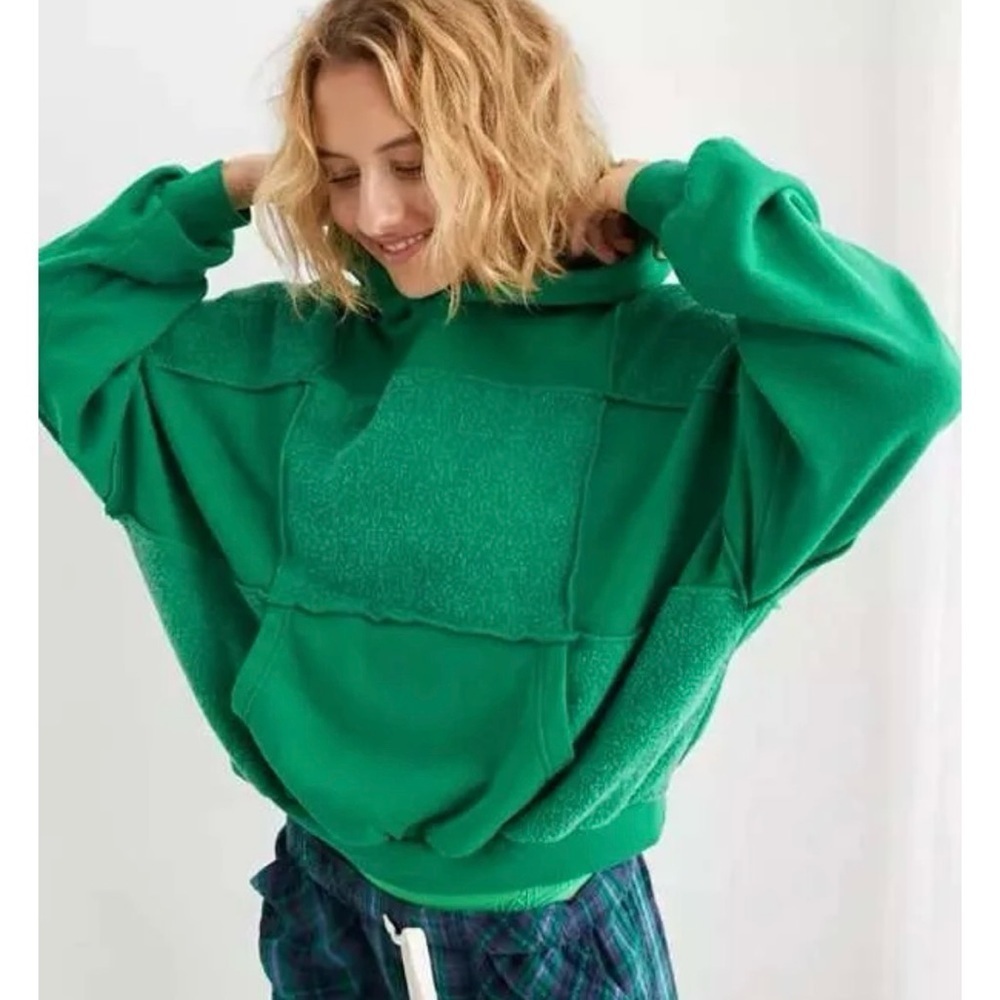 Aerie Sherpa Patchwork Oversized Hoodie Sweatshirt Size XXS Green Exposed Seams